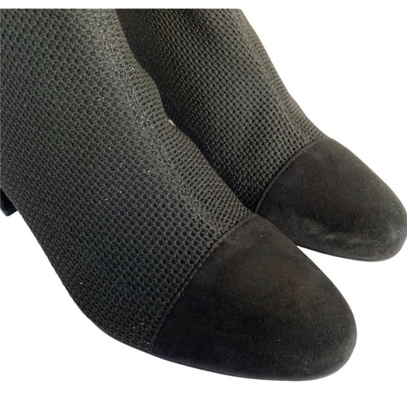 NIB SCHUTZ EMILIA KNIT TEXTURED BOOTIE IN BLACK  SZ  8.5 - Picture 2 of 14